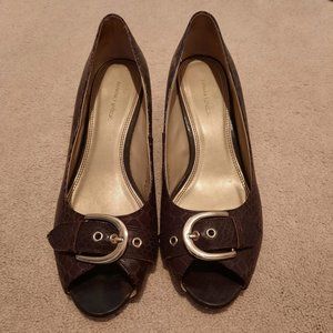 Banana Republic Brown Wedges - Size 8